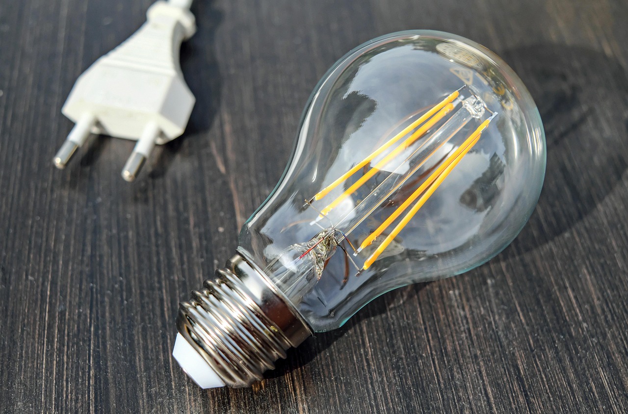 découvrez l'impact de la consommation d'électricité liée au bitcoin. explorez les enjeux environnementaux et économiques de cette cryptomonnaie en pleine expansion, ainsi que les solutions pour rendre son utilisation plus durable.