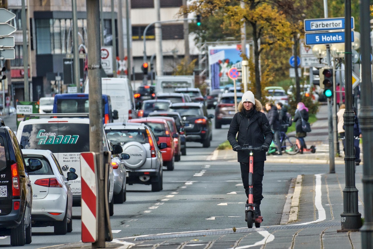découvrez des solutions de transport urbain durables pour réduire l'empreinte écologique, améliorer la qualité de vie et favoriser une mobilité respectueuse de l'environnement en milieu urbain.