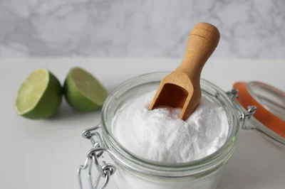 Bicarbonate et vinaigre blanc : les usages incontournables au quotidien