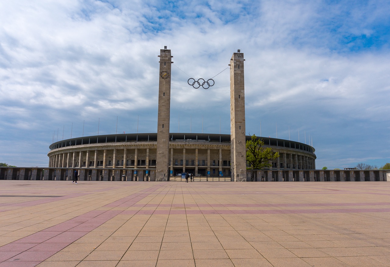 découvrez tout sur les jeux olympiques : événements, athlètes, histoire et résultats. restez informé des compétitions à venir et célébrez l'esprit sportif international.