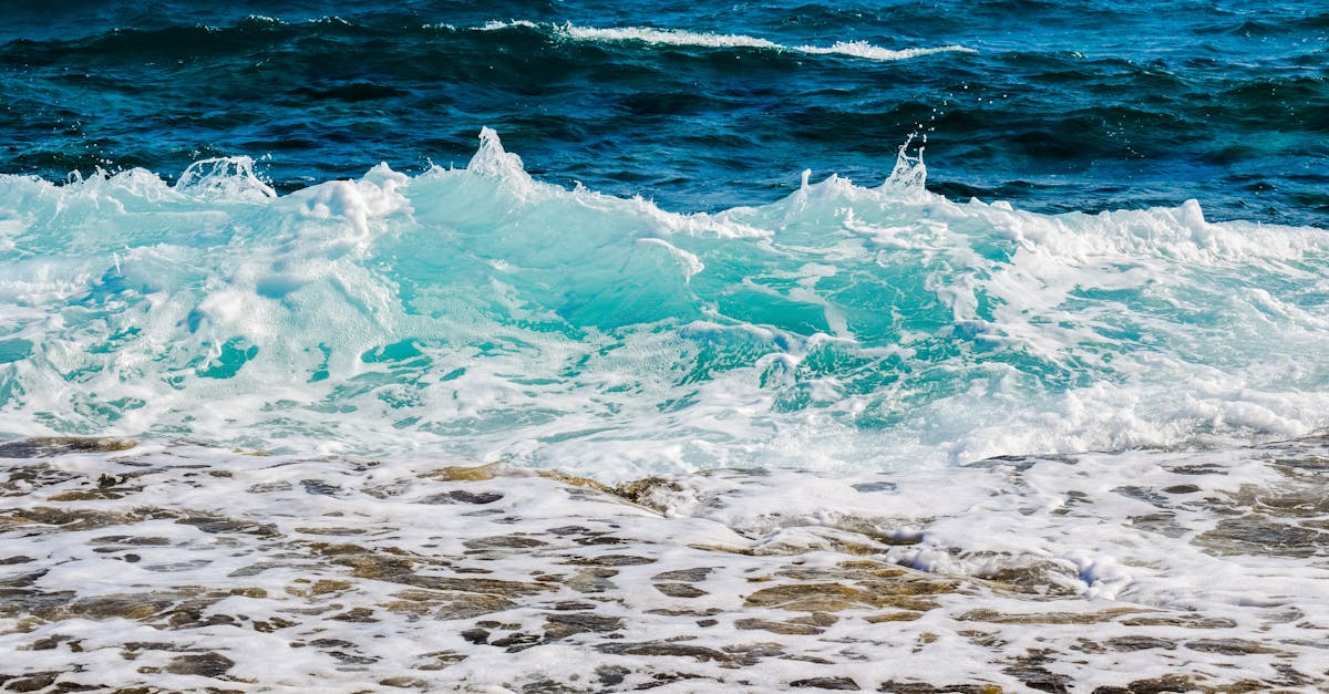 découvrez les dernières innovations et avancées dans le domaine de l'énergie marine. explorez comment les ressources océaniques, telles que les vagues et les courants marins, peuvent devenir des solutions durables pour répondre aux besoins énergétiques de demain.