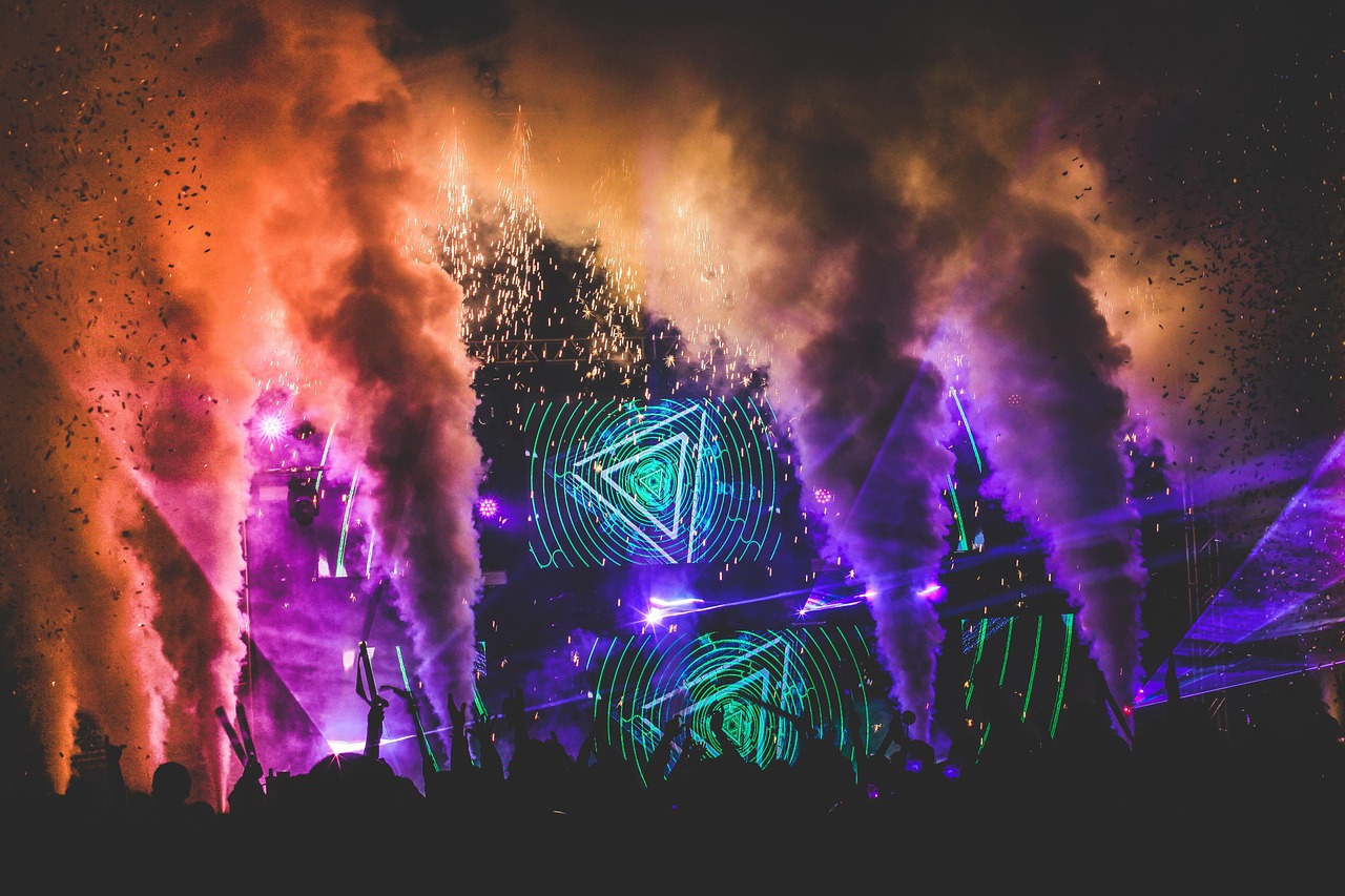 découvrez l'univers vibrant des festivals de musique, où artistes de renom et talents émergents se réunissent pour offrir des performances inoubliables. plongez dans une ambiance festive, partagez des moments uniques entre amis et explorez des genres musicaux variés lors de ces événements incontournables de l'année.