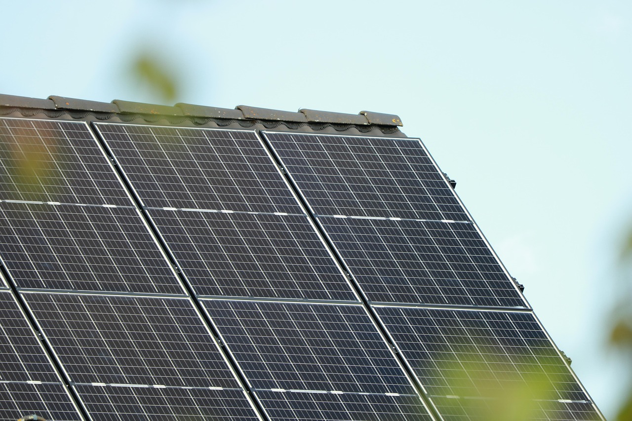 Bouygues Telecom s’engage dans l’énergie solaire : vers une démarche écoresponsable pour alimenter son réseau avec des sources renouvelables