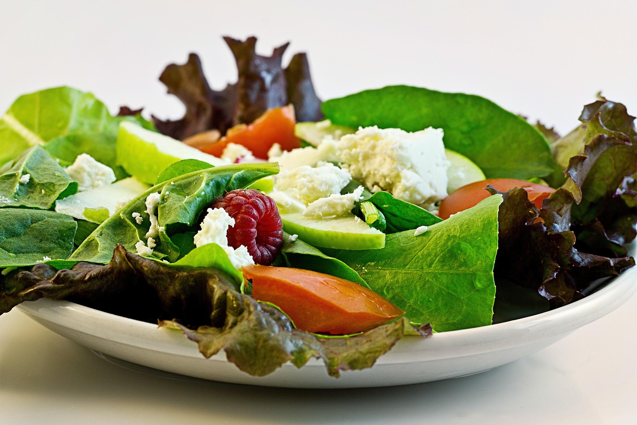découvrez des conseils pratiques, des recettes équilibrées et des plans alimentaires adaptés à vos objectifs pour adopter une alimentation saine et atteindre votre poids idéal avec notre guide sur le régime.