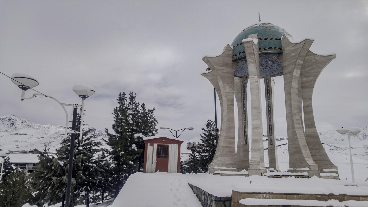 d&eacute;couvrez notre gamme de mobilier urbain alliant design, fonctionnalit&eacute; et durabilit&eacute; pour embellir et optimiser les espaces publics.